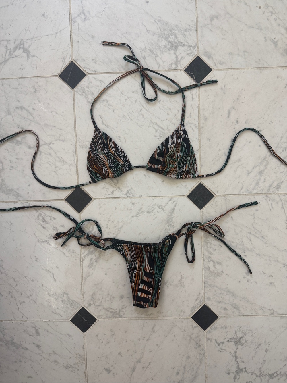 Adjustable Tie-Side Triangle Bikini in Green Multi Print